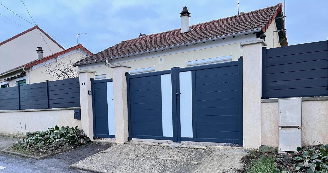 La Belle Endormie - Disneyland Paris Champs-Sur-Marne Exterior foto